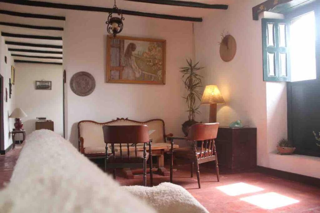 Casa Dante, Desde 1792! Hotel ติบาโซซา ภายนอก รูปภาพ